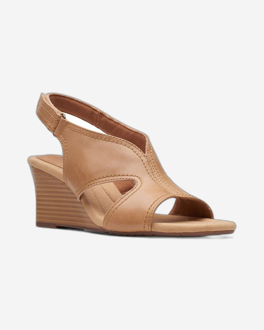 Clarks Kyarra Aster - Sandals - Light Tan Lea - 261712324 - D Width (Standard Fit)