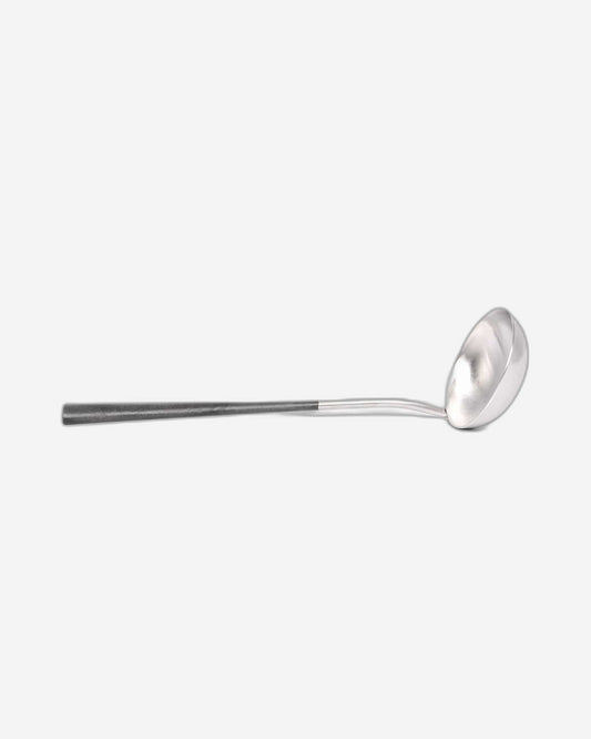 Belo Inox Neo Black مع الفضة المصقولة - مغرفة شوربة - علبة هدايا
