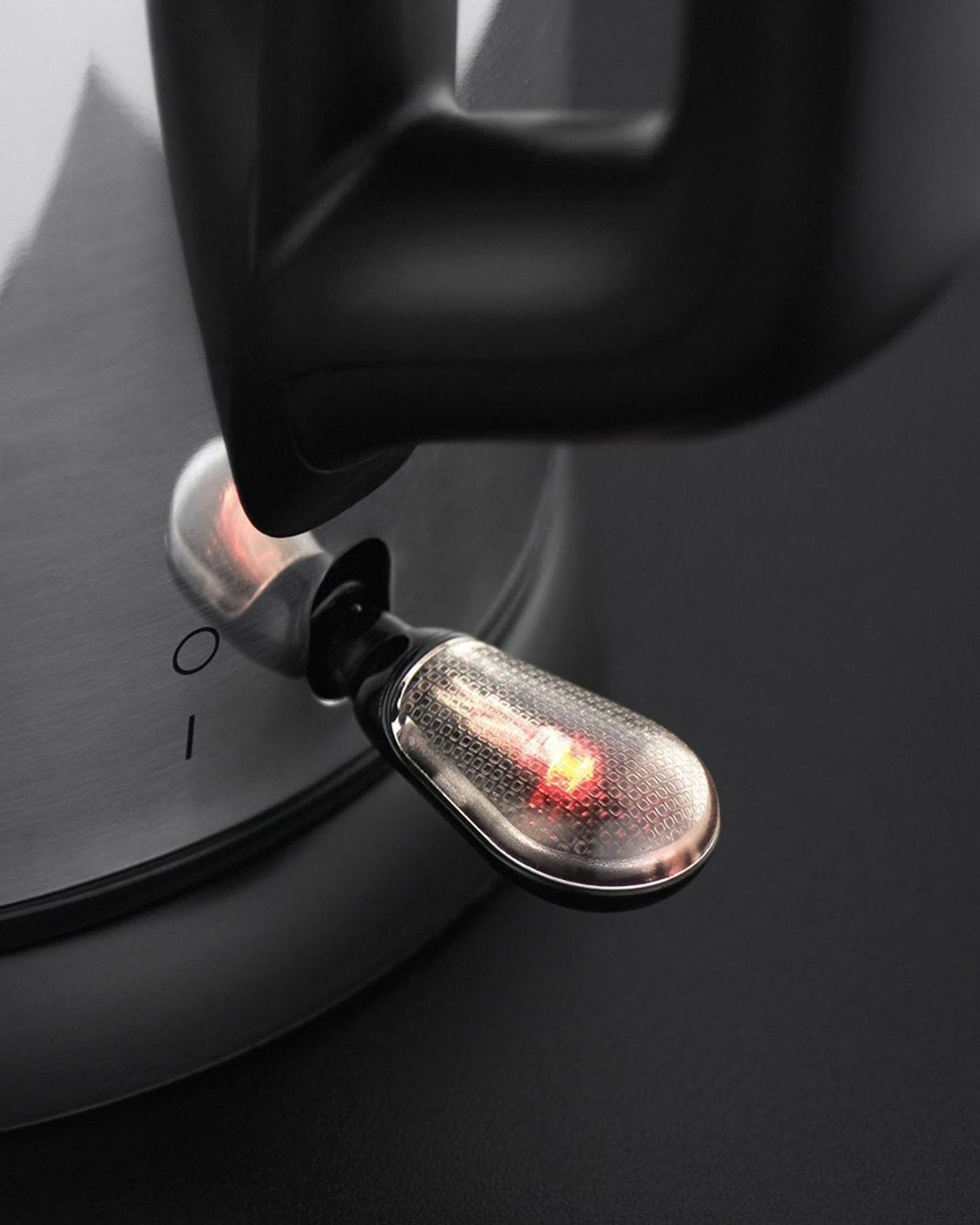 غلاية راسل هوبز كونيستون سعة 1.7 لتر - 23760