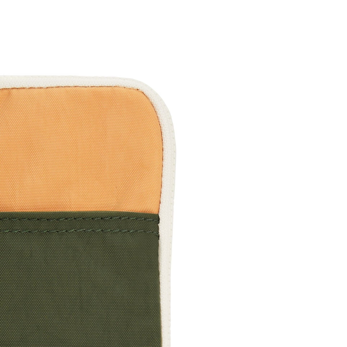 حقيبة هاتف KIPLING-Clark (بحزام قابل للإزالة) - Valley Moss Bl-I5054-75O