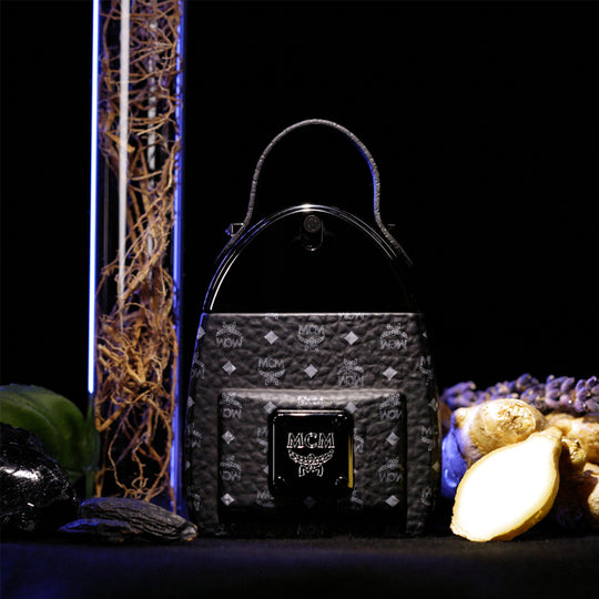 عطر ام سي ام اونيكس للرجال 50 مل بخاخ طبيعي