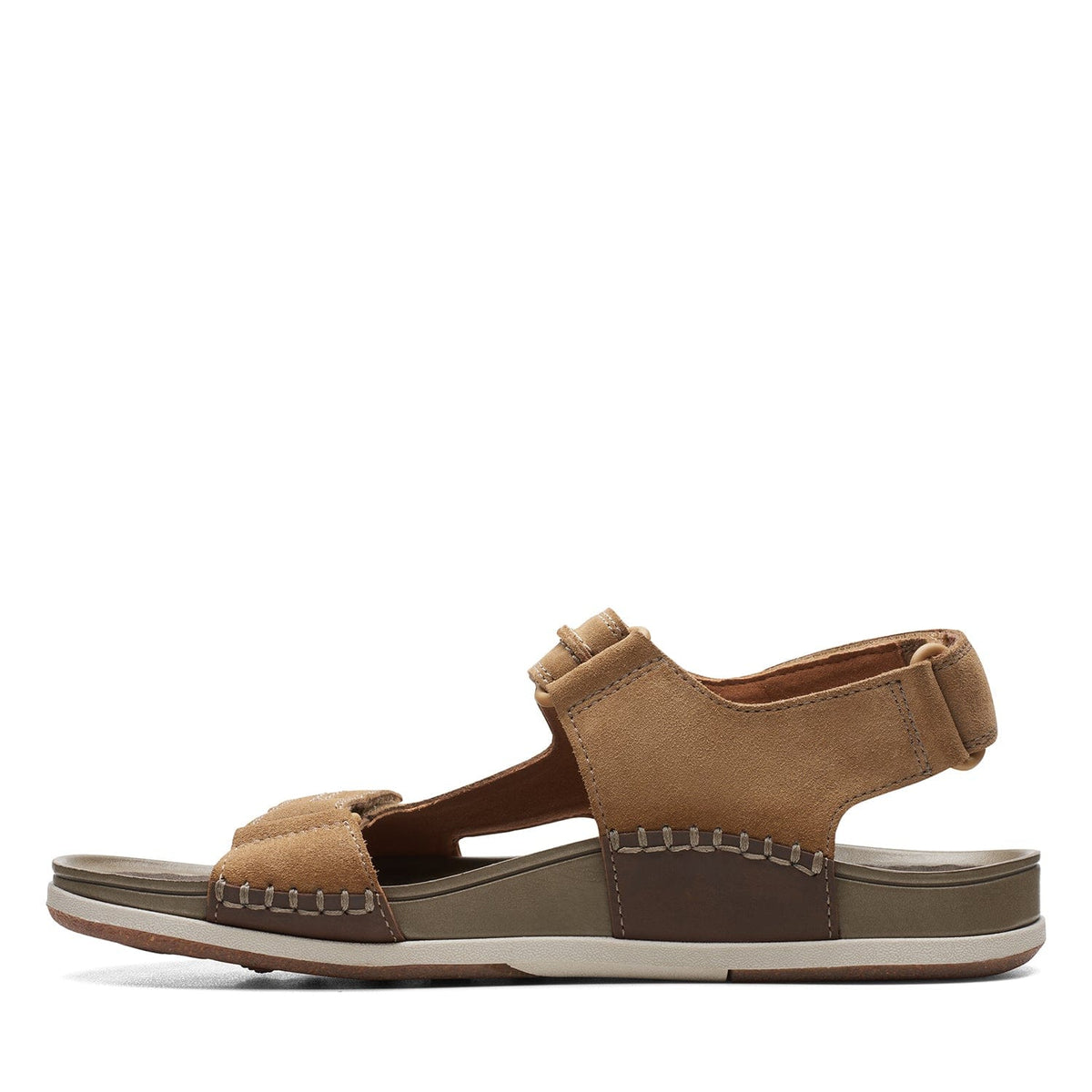 Clarks Nature 5 Trail - صندل - رملي داكن - 261723337 - عرض G (مقاس قياسي)