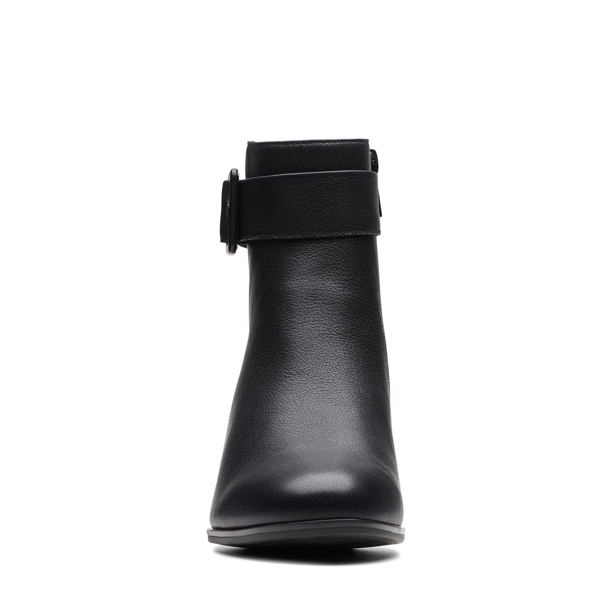 Clarks Loken Zip مقاوم للماء (مقاس عادي)