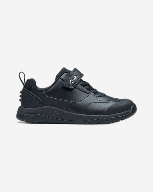 Clarks Boys Steggystride Kid (مقاس واسع)