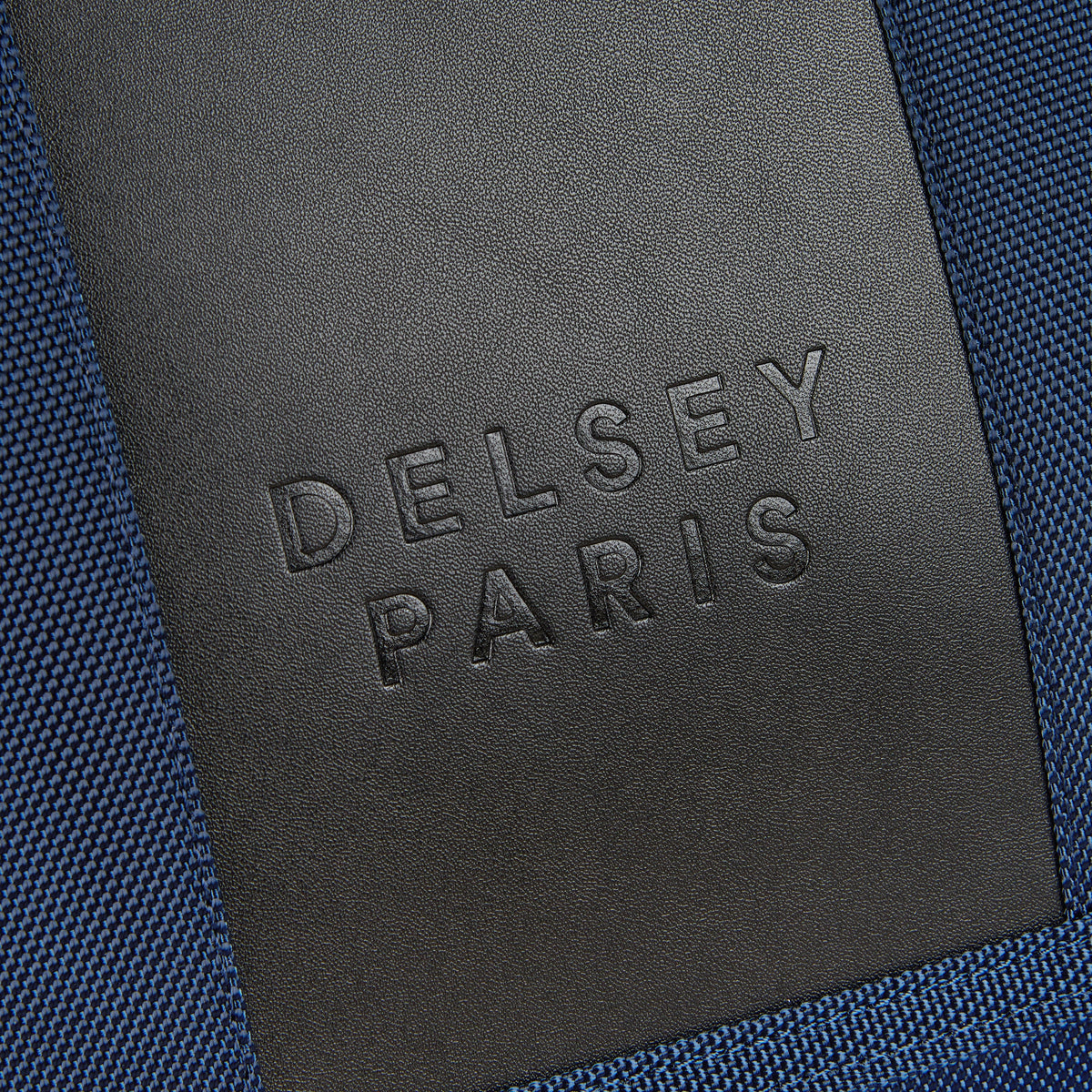 حقيبة Delsey Paris Wagram 1 Satchel بجيوب، مقاس 15.6 بوصة، لون أزرق