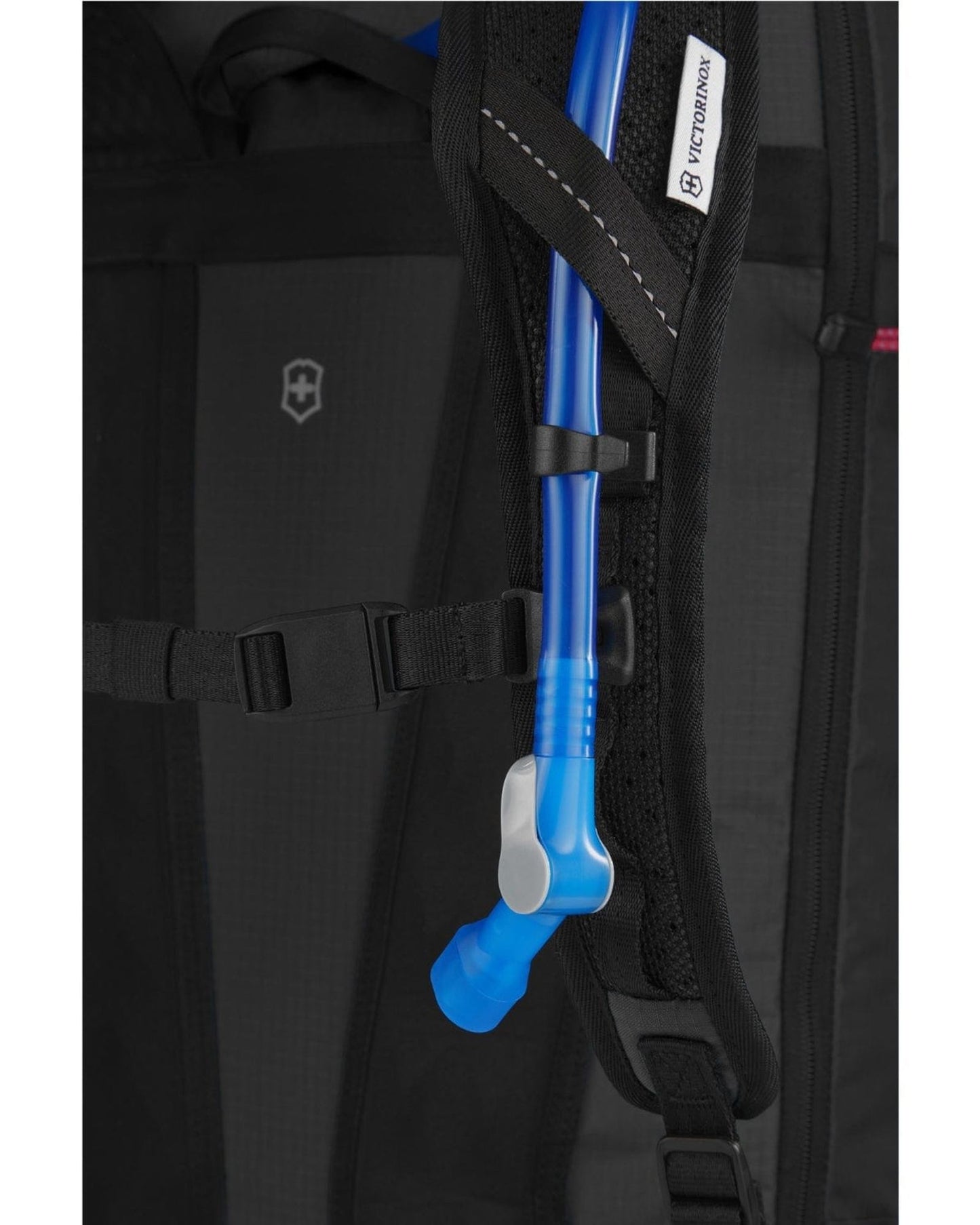 حامل جواز السفر Victorinox Travel Accessories 5.0