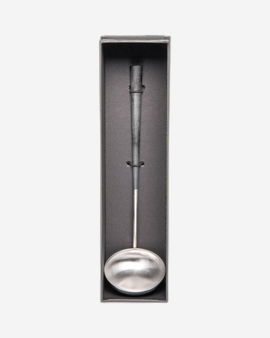 Belo Inox Neo Black مع الفضة المصقولة - مغرفة شوربة - علبة هدايا
