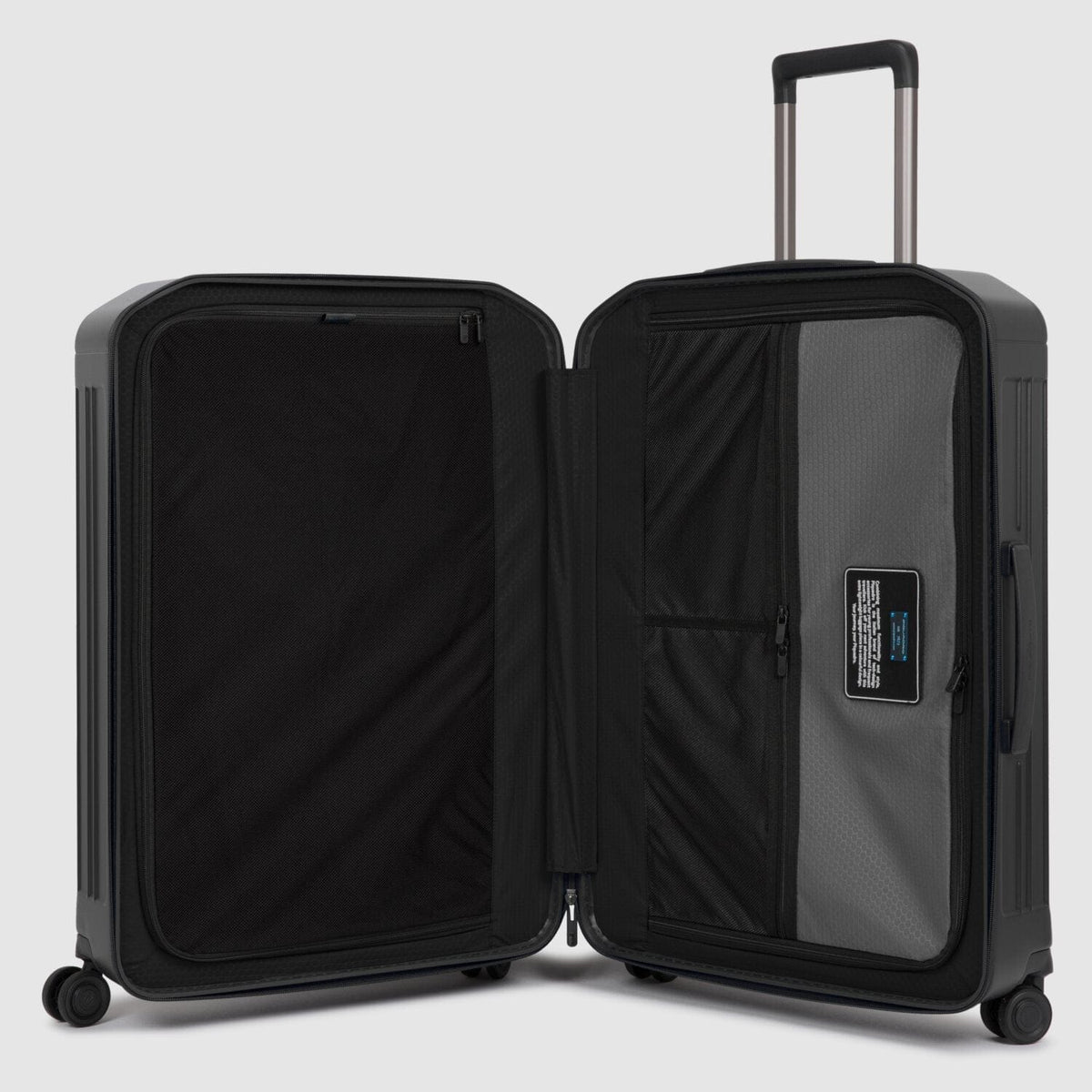 Piquadro Pq-Light 69 سم ترولي سفر متوسط صلب بأربع عجلات مزدوجة غير لامع أسود - Bv4427Pql/No