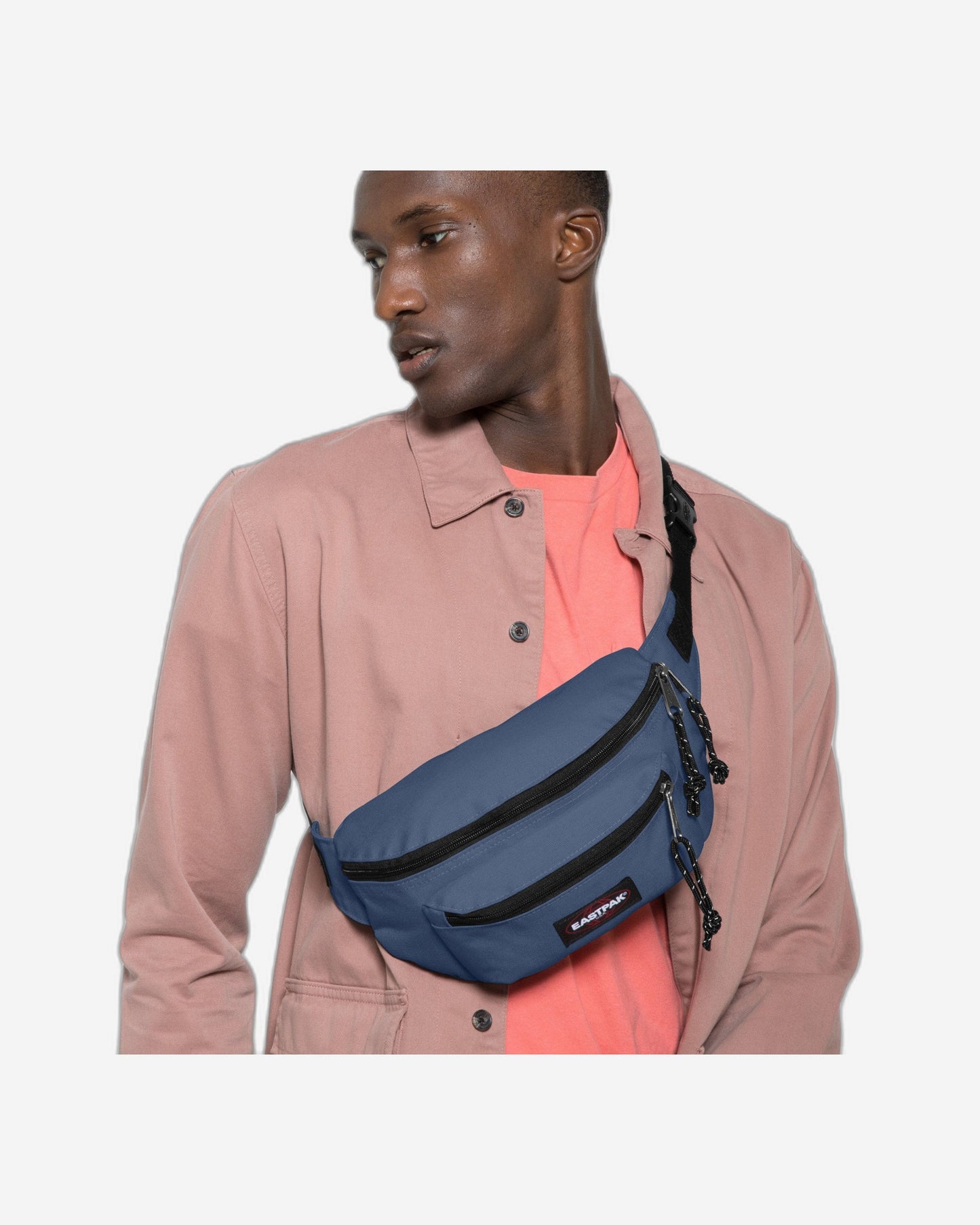 حقيبة خصر متوسطة الحجم من Eastpak Doggy Bag Powder Pilot - EK000073U591