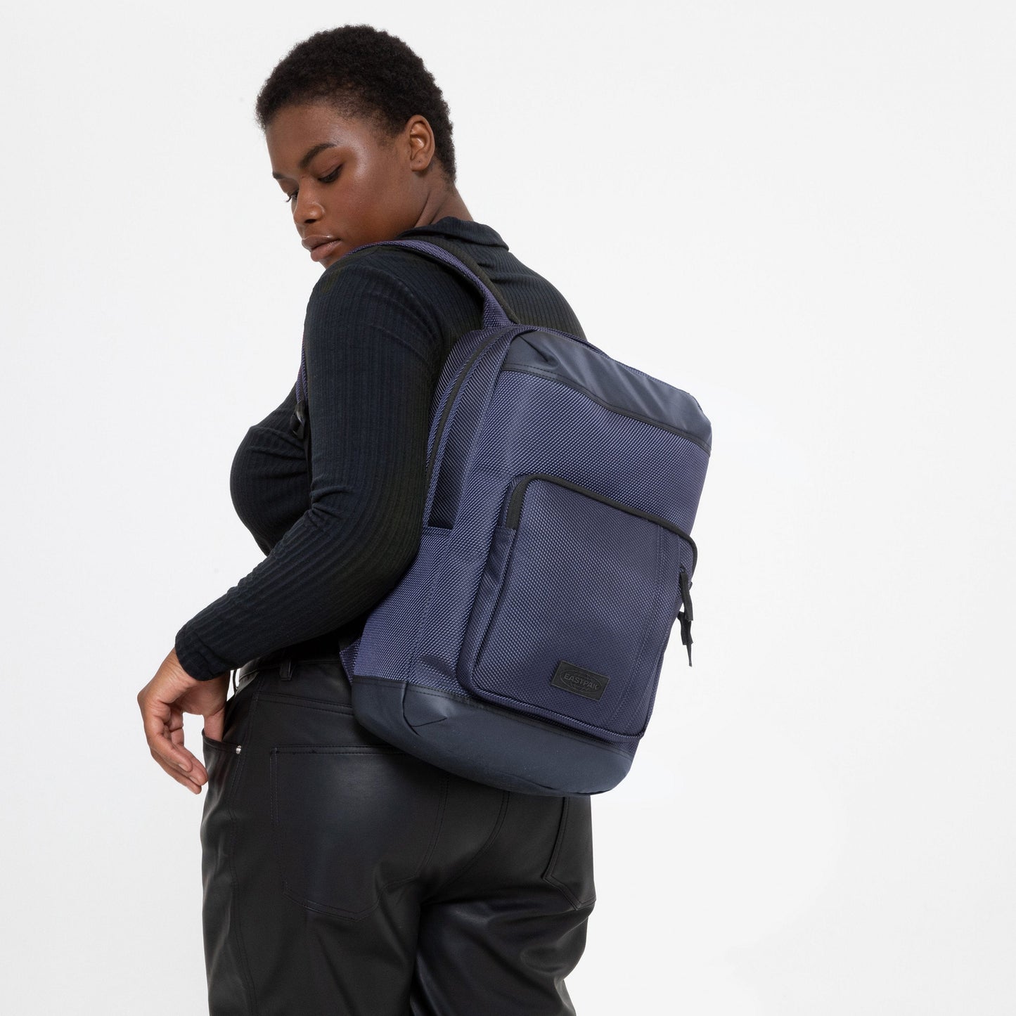 EASTPAK-Tecum M-Medium Backpack with laptop compartment-Cnnct Marine-EK00091DO16