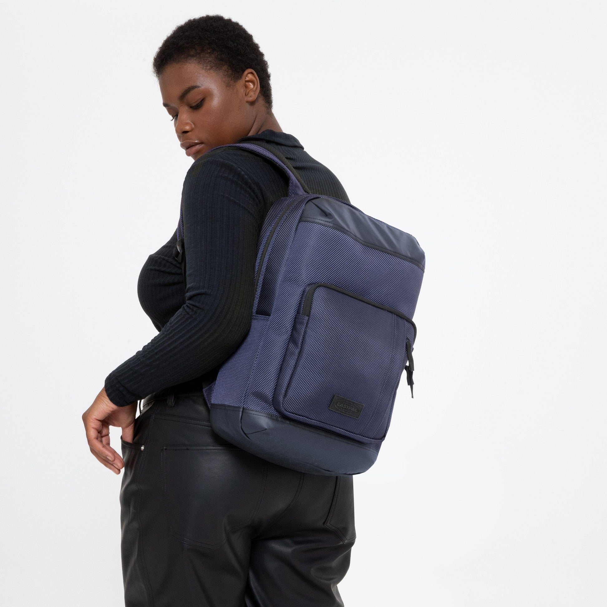 EASTPAK-Tecum M-Medium Backpack with laptop compartment-Cnnct Marine-EK00091DO16