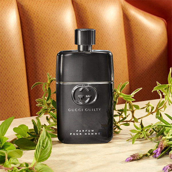 عطر غوتشي غيلتي بور أوم بخاخ طبيعي 50 مل