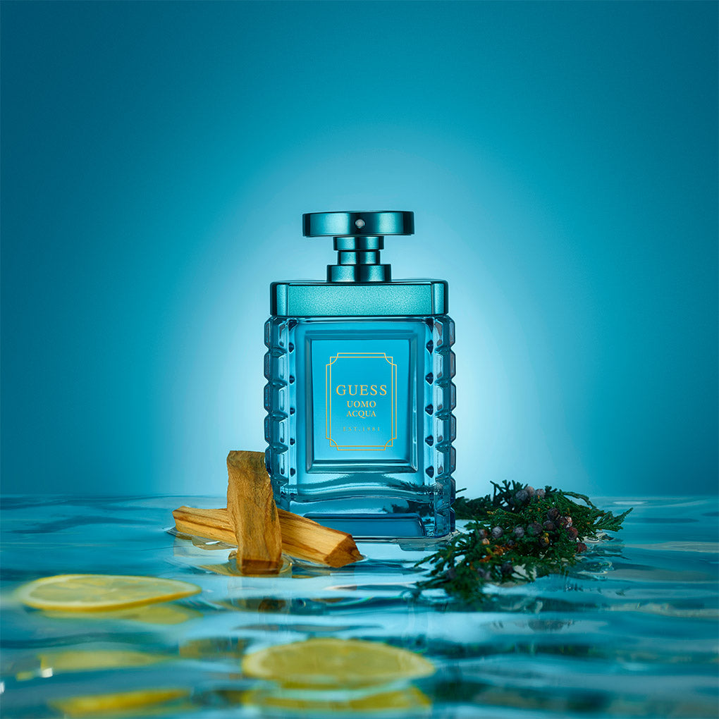 عطر GUESS OUMO AQUA EAU DE TOILETTE للرجال 50 مل بخاخ طبيعي